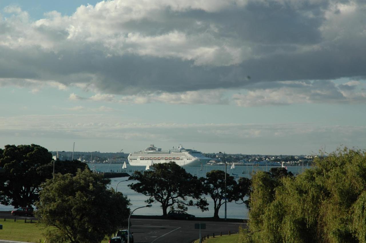 Nautical Nook Bed And Breakfast Auckland Exterior photo